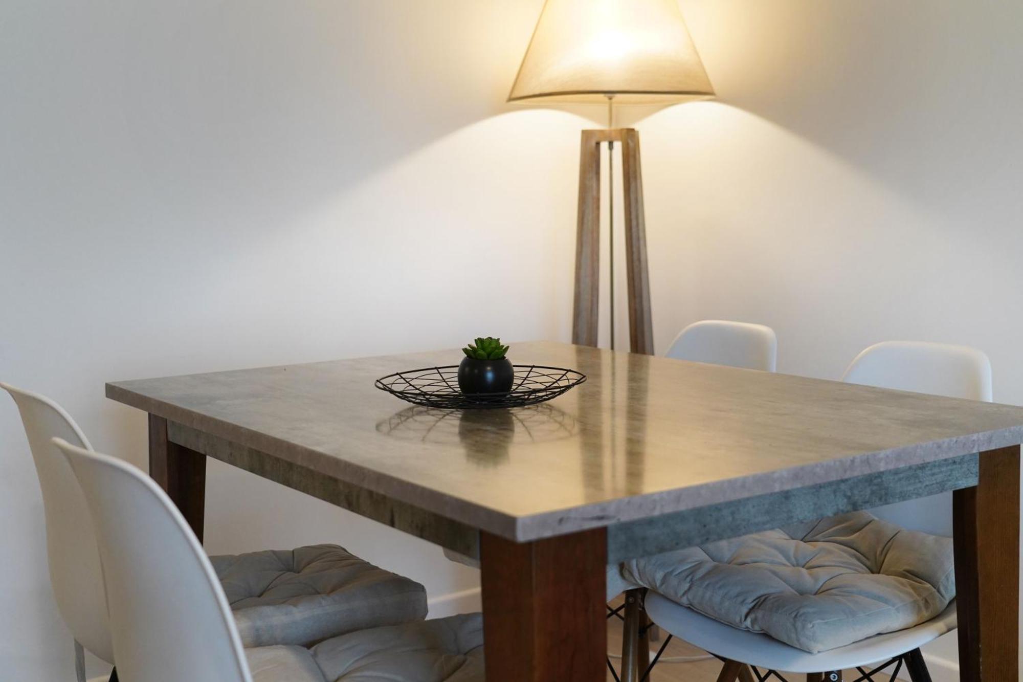Le Beau Hugo Apartment Mainvilliers  Екстериор снимка
